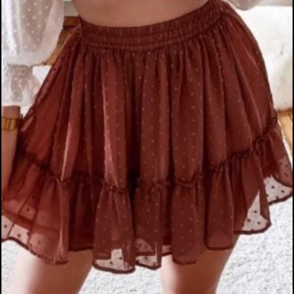 BOGO❗️Adorable rust Swiss dot skirt